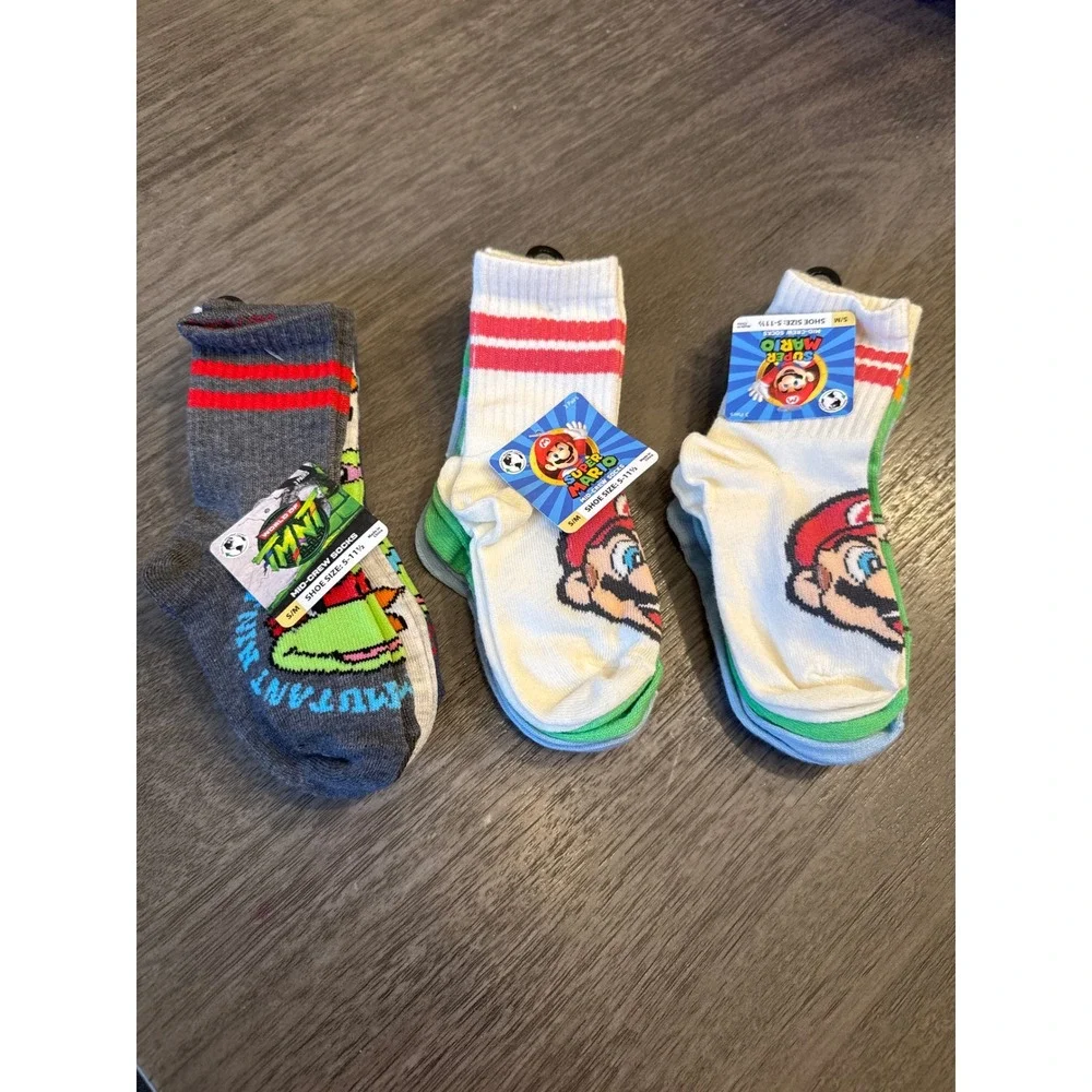 New Kids Super Mario and TMNT Mid-Crew Socks 3 Pack Bundle Size S/M 5-11.5